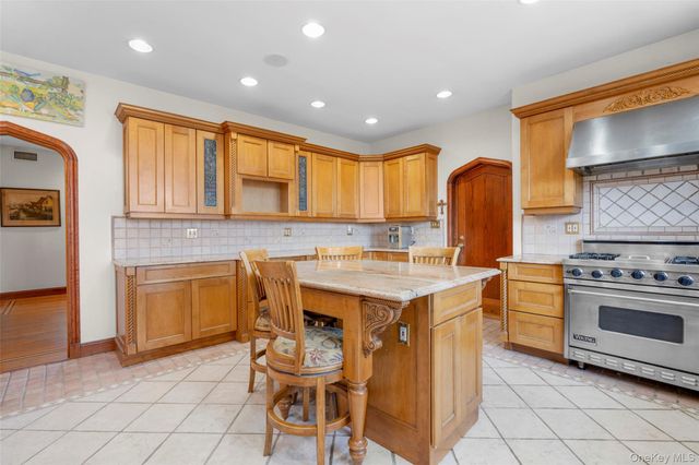 106 Carver Terrace, Yonkers, NY 10710