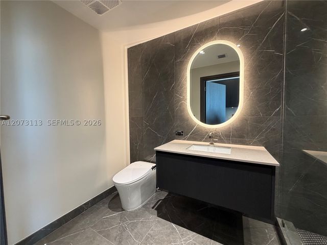 20 NE 11th 2703B, Miami, FL 33132
