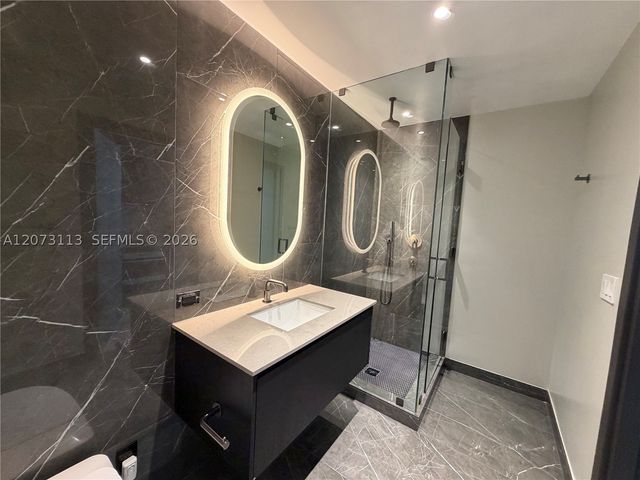 20 NE 11th 2703B, Miami, FL 33132