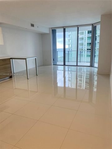1300 Brickell Bay Dr 1903, Miami, FL 33131