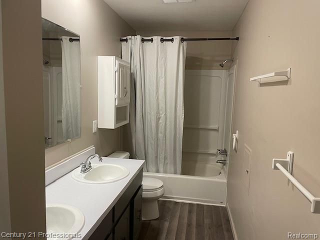 12111 Inkster Road, Livonia, MI 48150