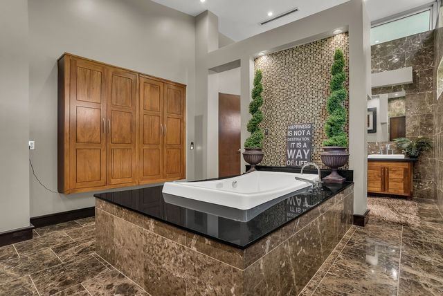 1001 Red Wing Court, Mansfield, TX 76063