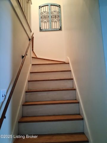 516 Plainview Ave, Shelbyville, KY 40065