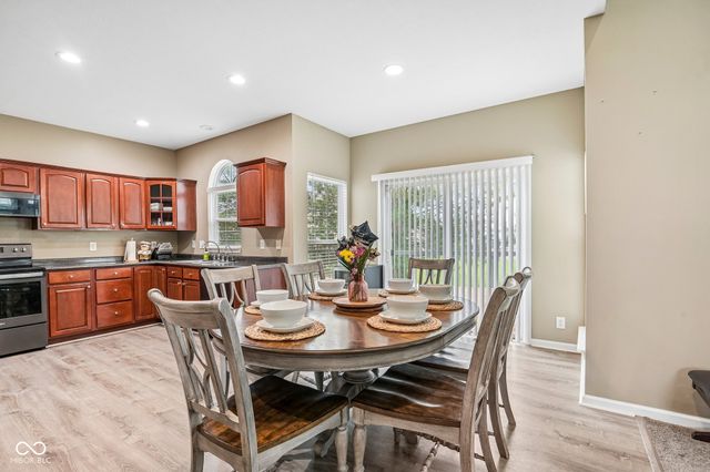 9426 Stones Ferry Way, Indianapolis, IN 46278