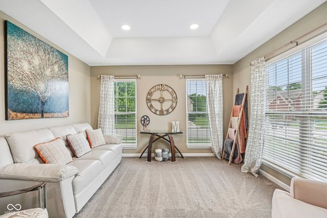 9426 Stones Ferry Way, Indianapolis, IN 46278