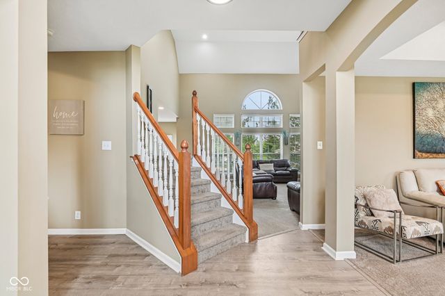 9426 Stones Ferry Way, Indianapolis, IN 46278