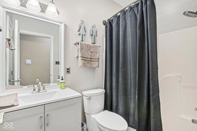 9426 Stones Ferry Way, Indianapolis, IN 46278