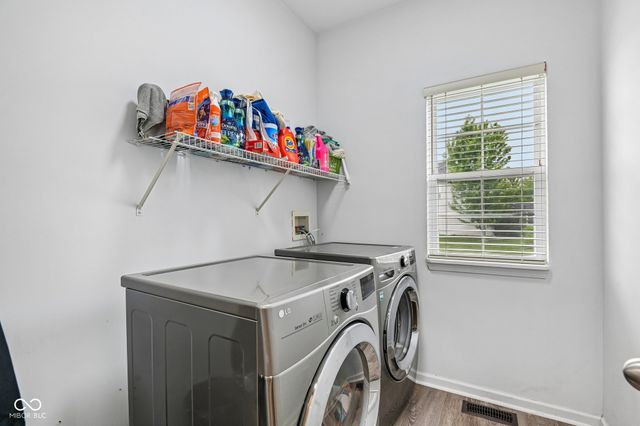 9426 Stones Ferry Way, Indianapolis, IN 46278