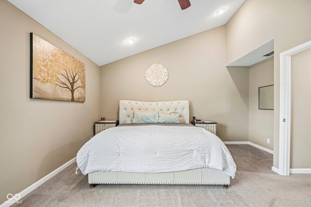9426 Stones Ferry Way, Indianapolis, IN 46278