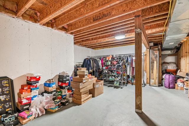9426 Stones Ferry Way, Indianapolis, IN 46278