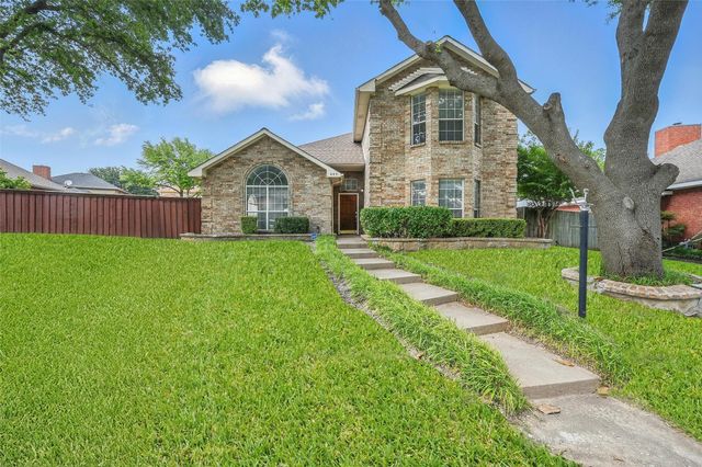 605 Fern Drive, Desoto, TX 75115