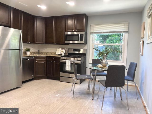 5702 DENFIELD RD, Rockville, MD 20851