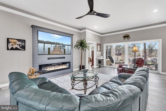 1366 STEAMBOAT LA, Heathsville, VA 22473