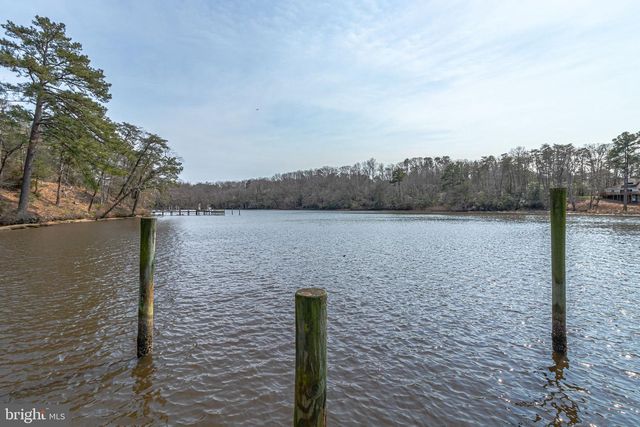 1366 STEAMBOAT LA, Heathsville, VA 22473