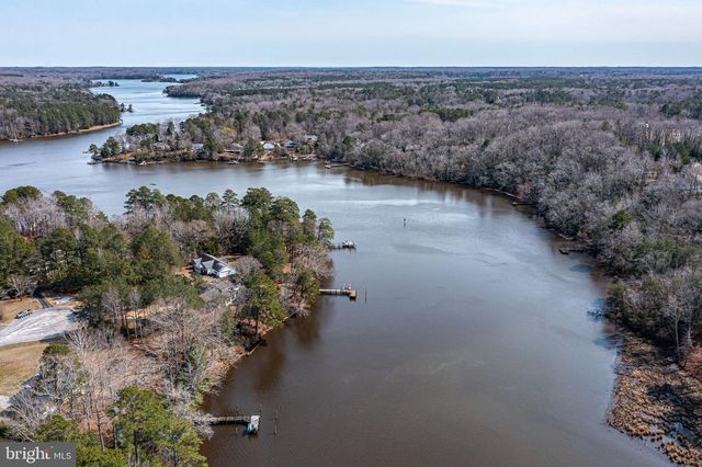 1366 STEAMBOAT LA, Heathsville, VA 22473