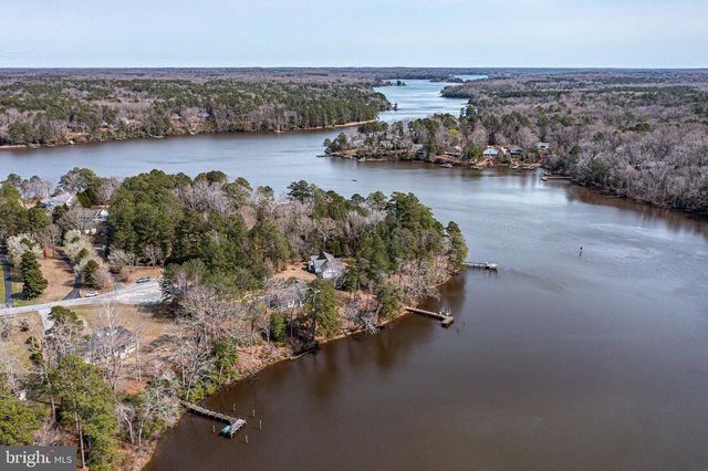 1366 STEAMBOAT LA, Heathsville, VA 22473