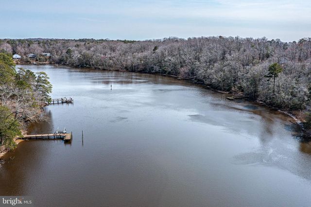 1366 STEAMBOAT LA, Heathsville, VA 22473