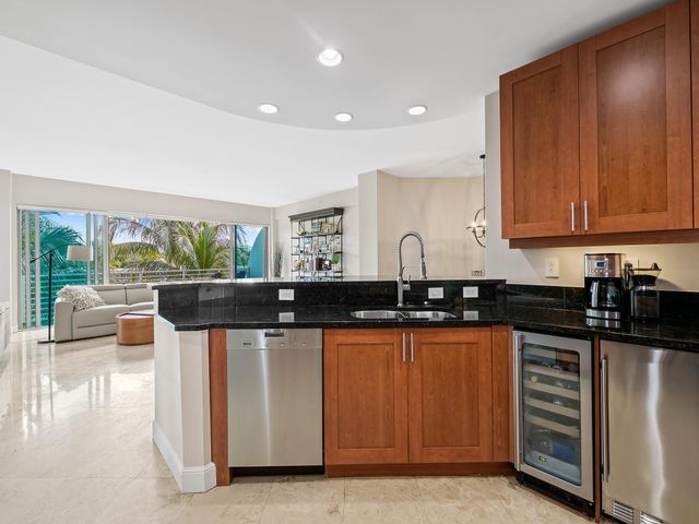 444 Hendricks Isle 301, Fort Lauderdale, FL 33301