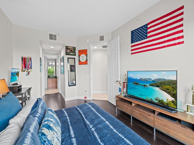 444 Hendricks Isle 301, Fort Lauderdale, FL 33301