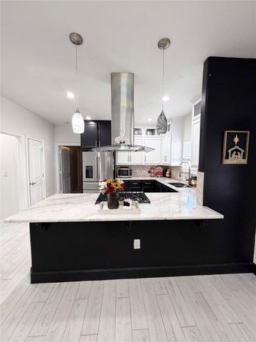 9405 Arvin Street, Houston, TX 77028