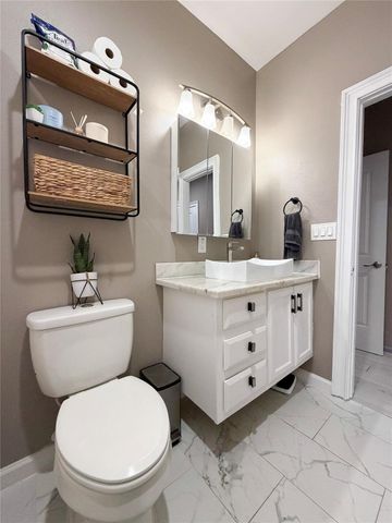 9405 Arvin Street, Houston, TX 77028