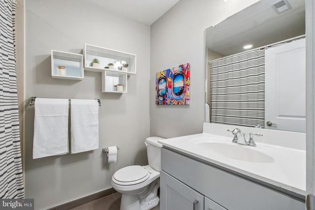 2220 MANTON ST, Philadelphia, PA 19146