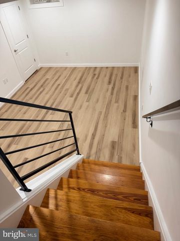 2220 MANTON ST, Philadelphia, PA 19146