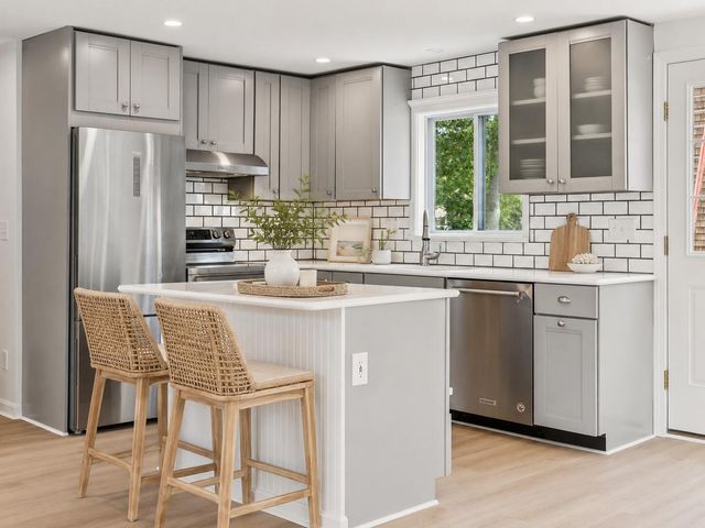 80 Seacoast Shores Boulevard, East Falmouth, MA 02536