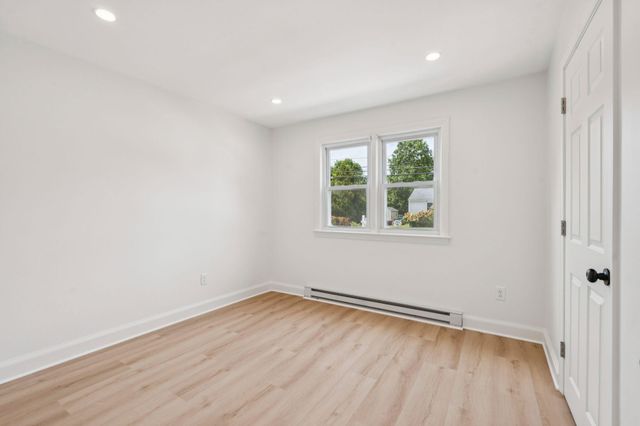 80 Seacoast Shores Boulevard, East Falmouth, MA 02536