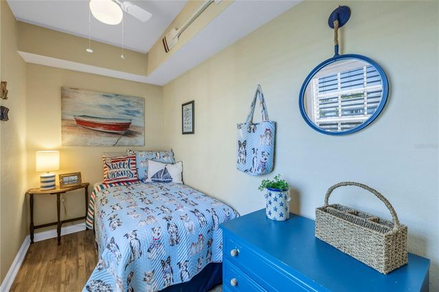 5072 STARFISH DRIVE SE F, St Petersburg, FL 33705