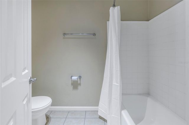 5072 STARFISH DRIVE SE F, St Petersburg, FL 33705