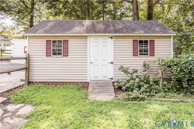 14530 Fox Knoll Dr, South Chesterfield, VA 23834