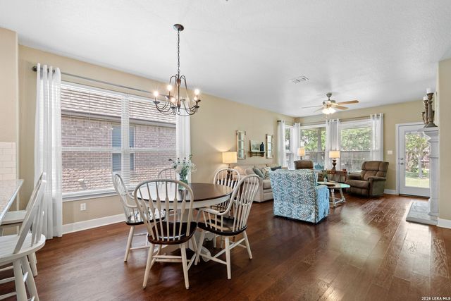 217 Maxwell, Boerne, TX 78006