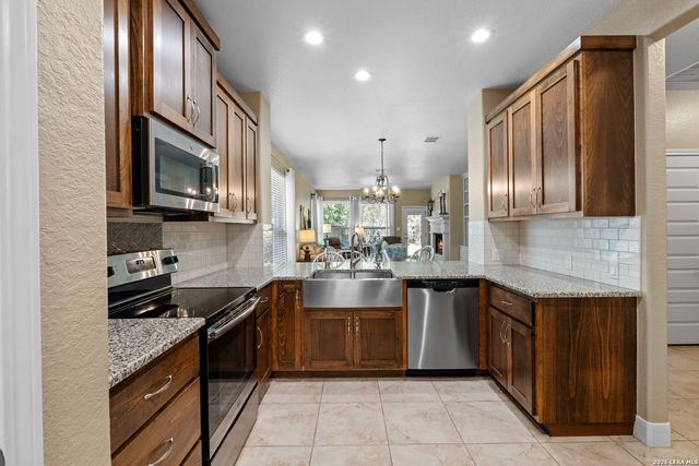 217 Maxwell, Boerne, TX 78006