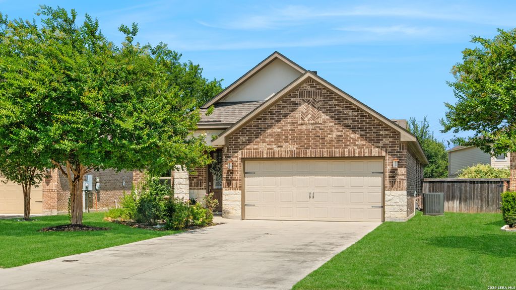 217 Maxwell, Boerne, TX 78006