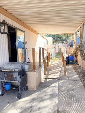 1000 Windy Pass 104, Barstow, CA 92311