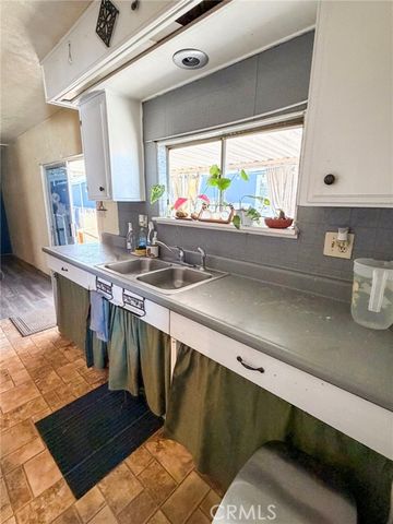 1000 Windy Pass 104, Barstow, CA 92311