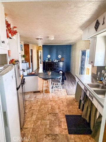 1000 Windy Pass 104, Barstow, CA 92311