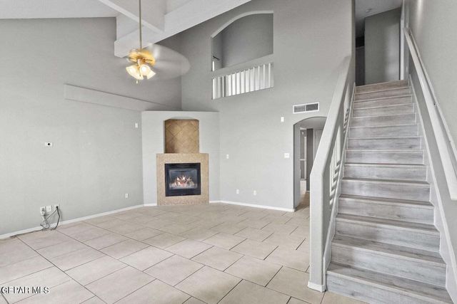 653 Pete Payan Drive, El Paso, TX 79912