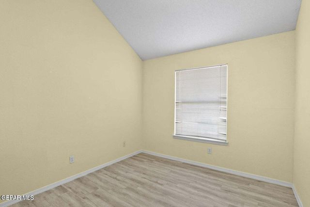 653 Pete Payan Drive, El Paso, TX 79912