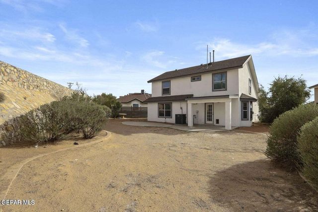 653 Pete Payan Drive, El Paso, TX 79912