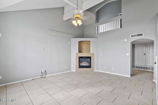 653 Pete Payan Drive, El Paso, TX 79912