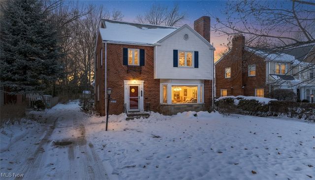 2616 Kerwick Road, University Heights, OH 44118