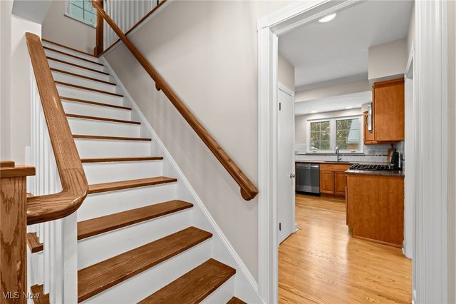 2616 Kerwick Road, University Heights, OH 44118