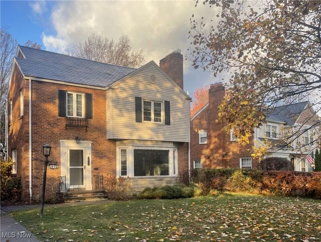 2616 Kerwick Road, University Heights, OH 44118