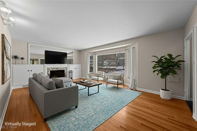 2616 Kerwick Road, University Heights, OH 44118