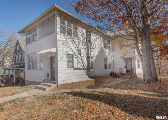 1605 ARLINGTON Avenue, Davenport, IA 52803