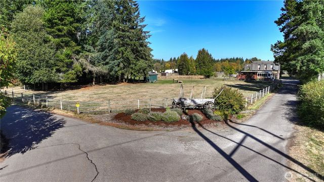 3922 113th Avenue SW, Olympia, WA 98512