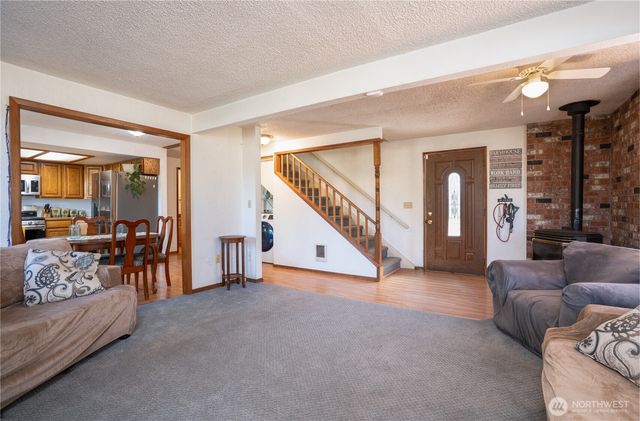 3922 113th Avenue SW, Olympia, WA 98512