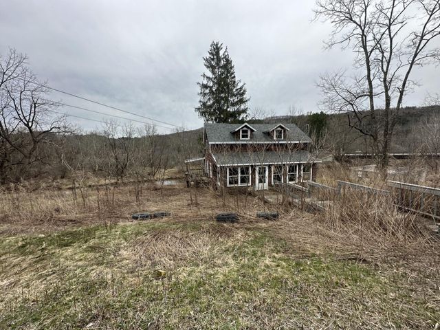 7 Old Route 52, Jeffersonville, NY 12748